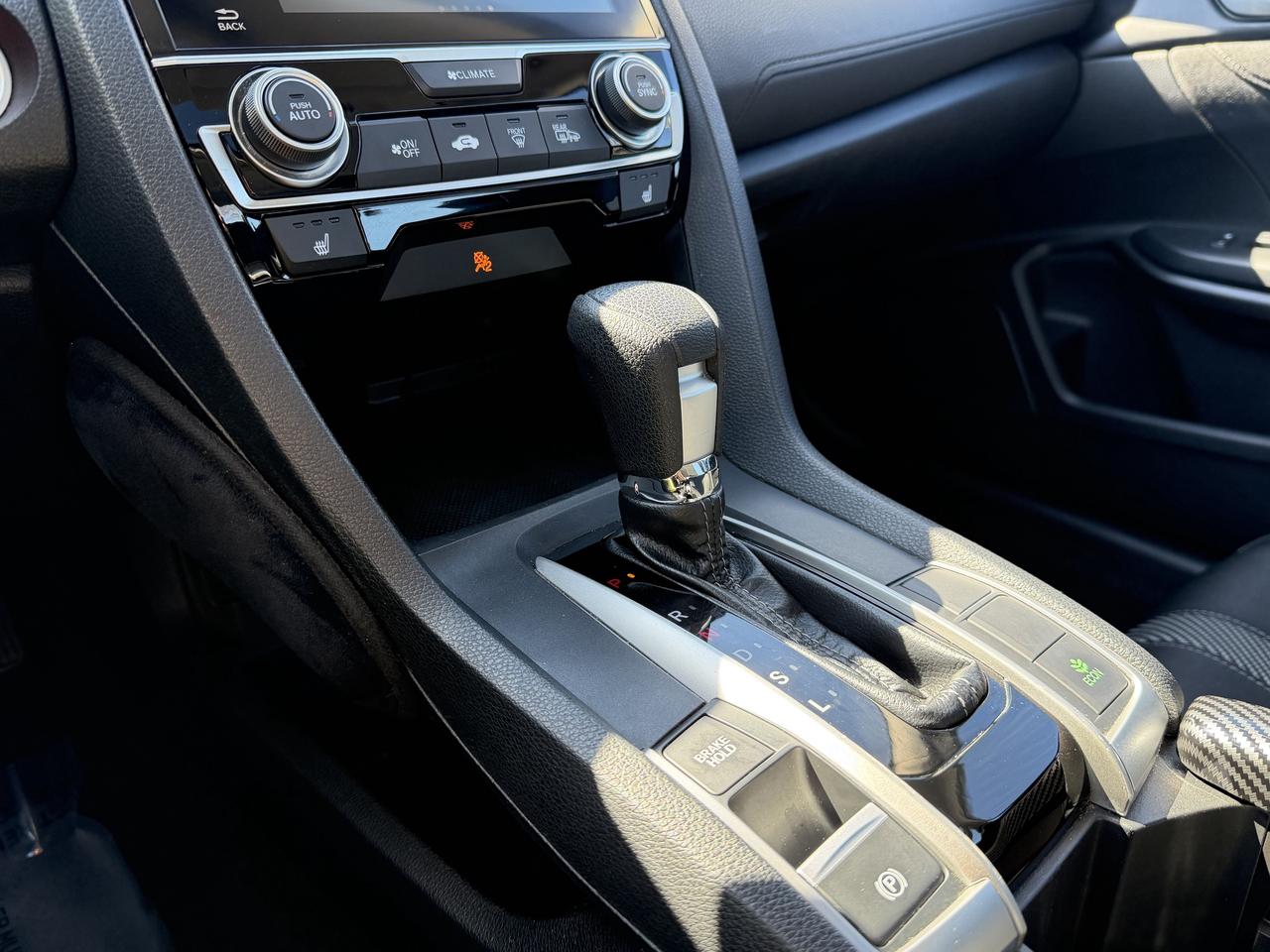 2017 Honda Civic Sedan 4dr CVT EX Photo