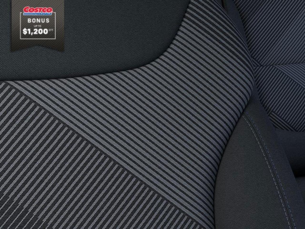 2027 Chevrolet Bolt LT FWD 4dr LT Photo