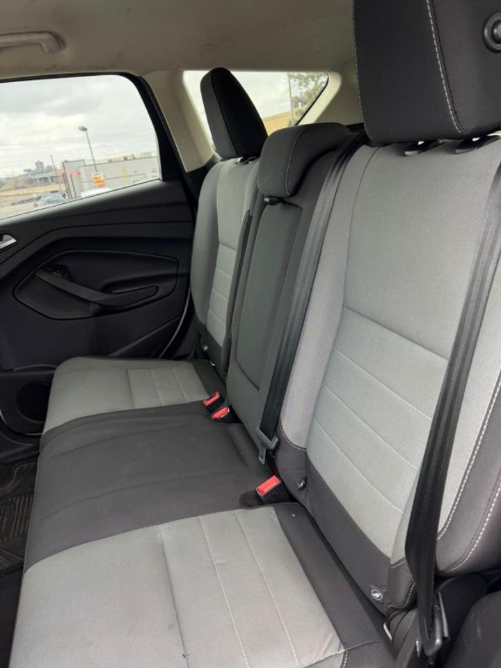 2016 Ford Escape SE 4dr 4x4 Automatic Photo