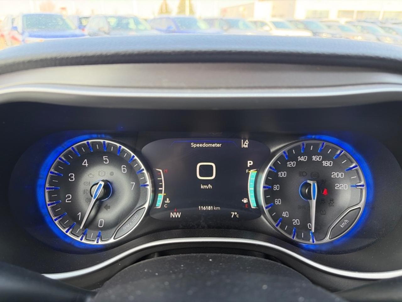 2023 Chrysler Pacifica Touring L  - Apple CarPlay Photo