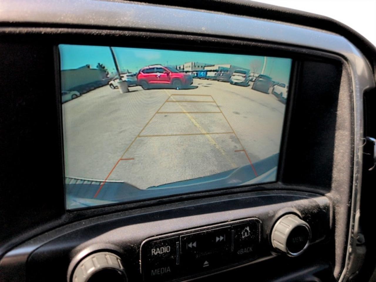 2018 Chevrolet Silverado 1500 2LT  *Z71 PKG - CLEAN CF* Photo