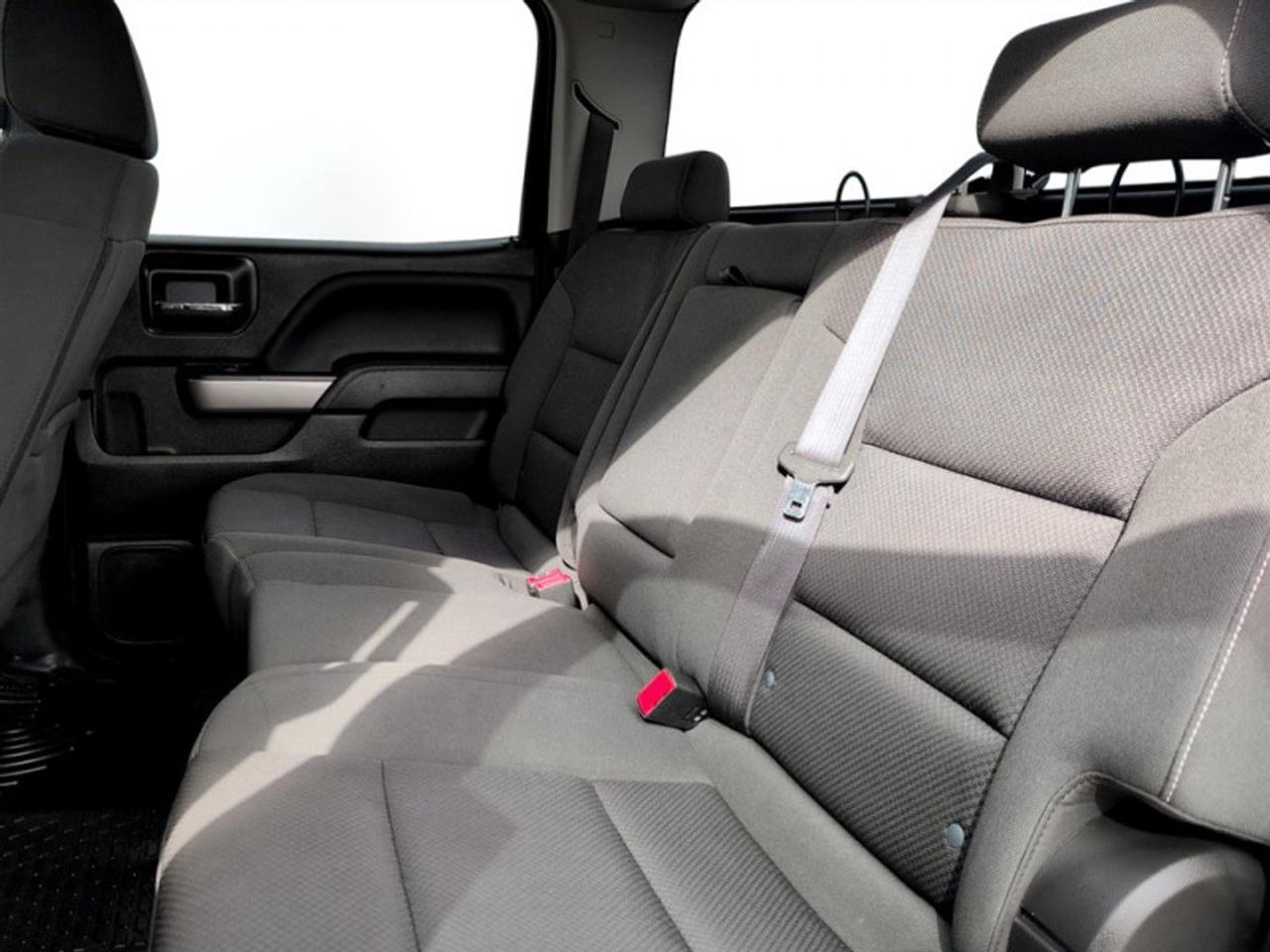 2018 Chevrolet Silverado 1500 2LT  *Z71 PKG - CLEAN CF* Photo