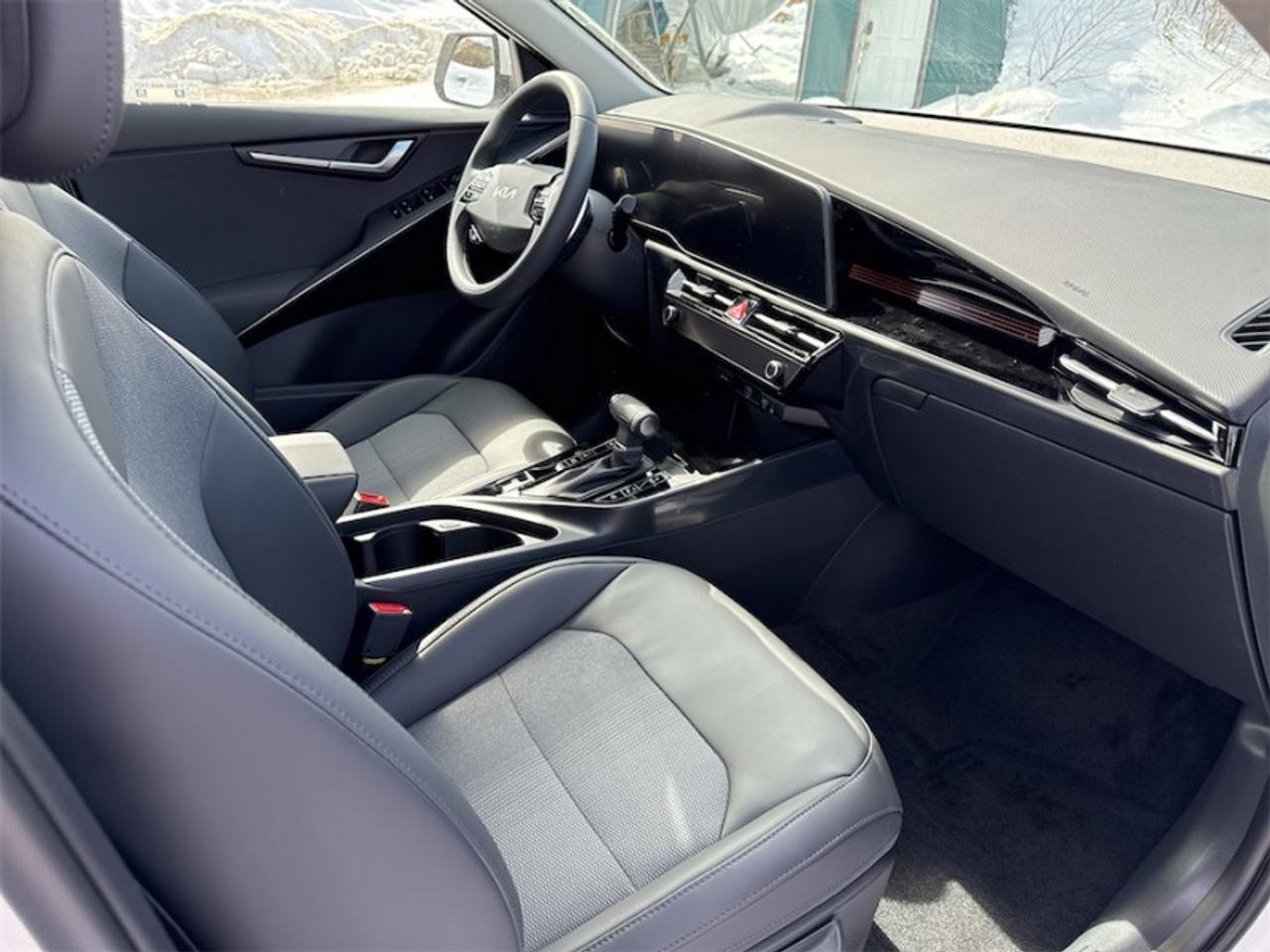 2026 Kia NIRO EX   - Navigation GPS Photo