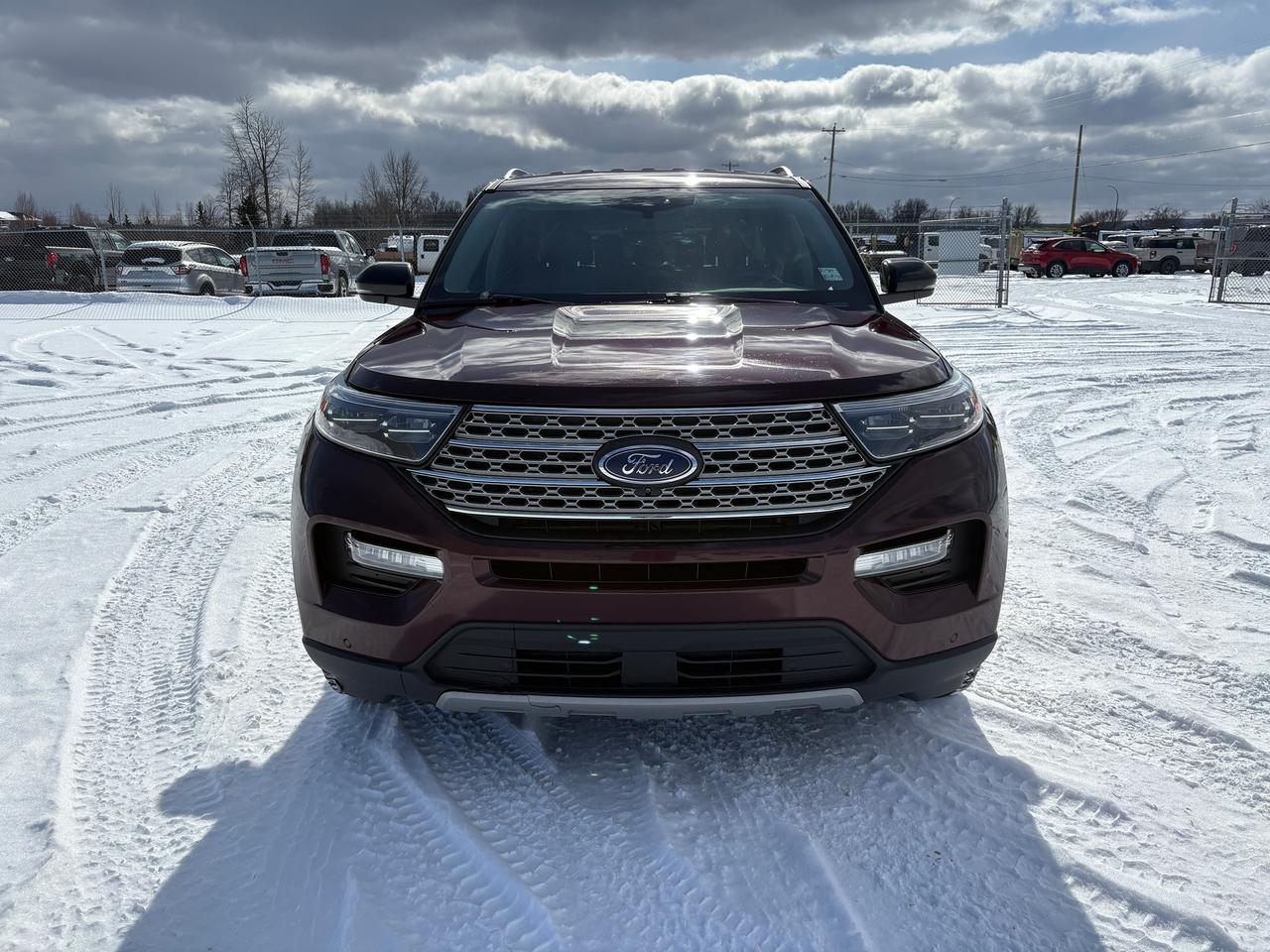 2022 Ford Explorer LIMITED Photo1