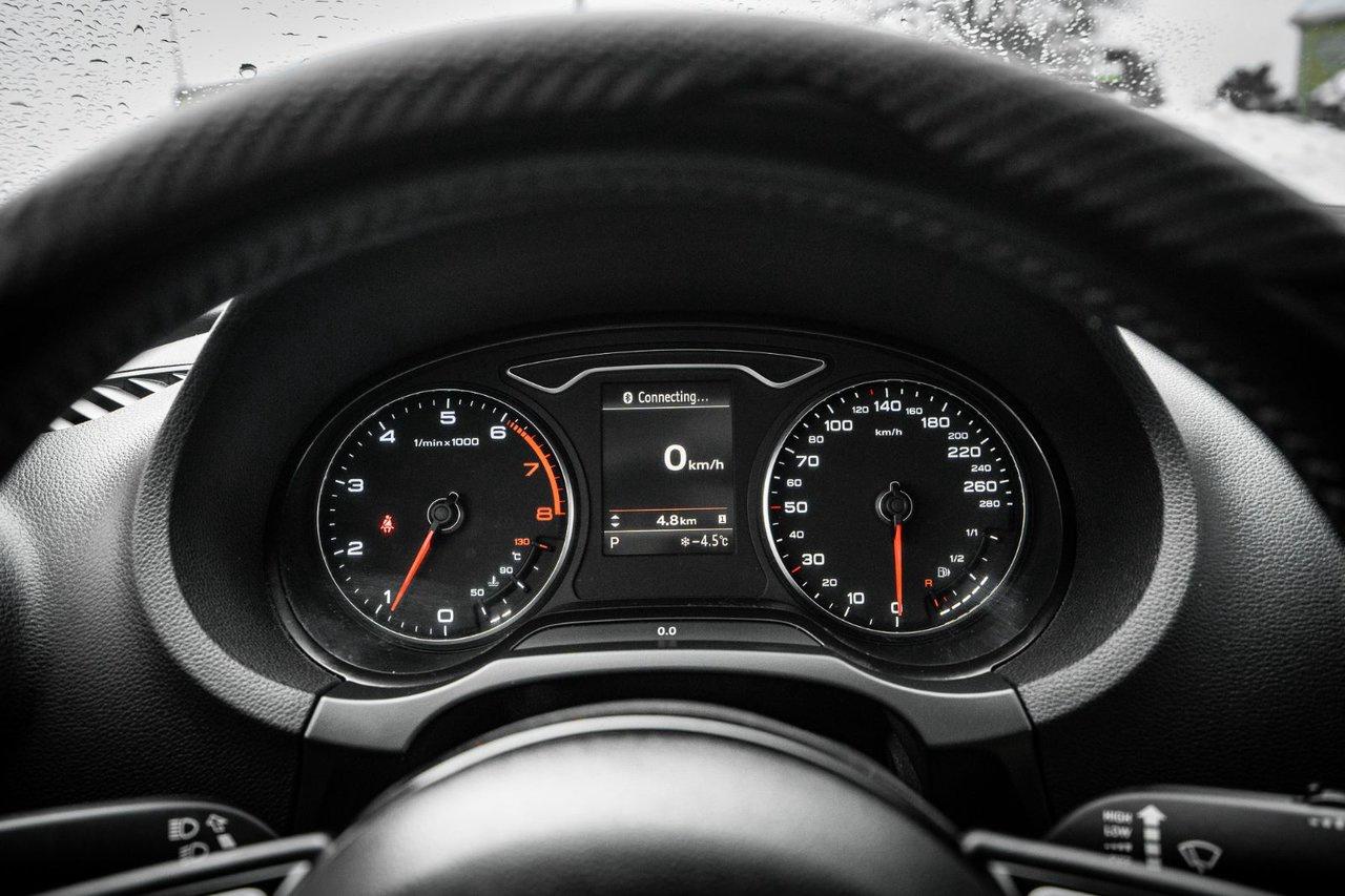 2015 Audi A3 Sedan 2.0T Technik Photo