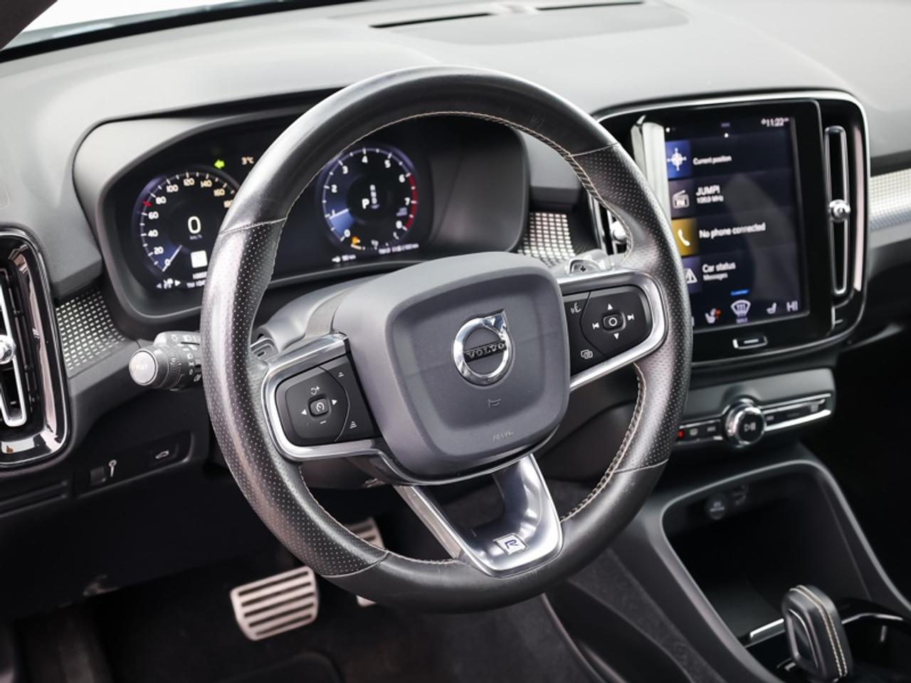 2020 Volvo XC40 T5 AWD R-Design  - Sport Package - $76.19 /Wk Photo