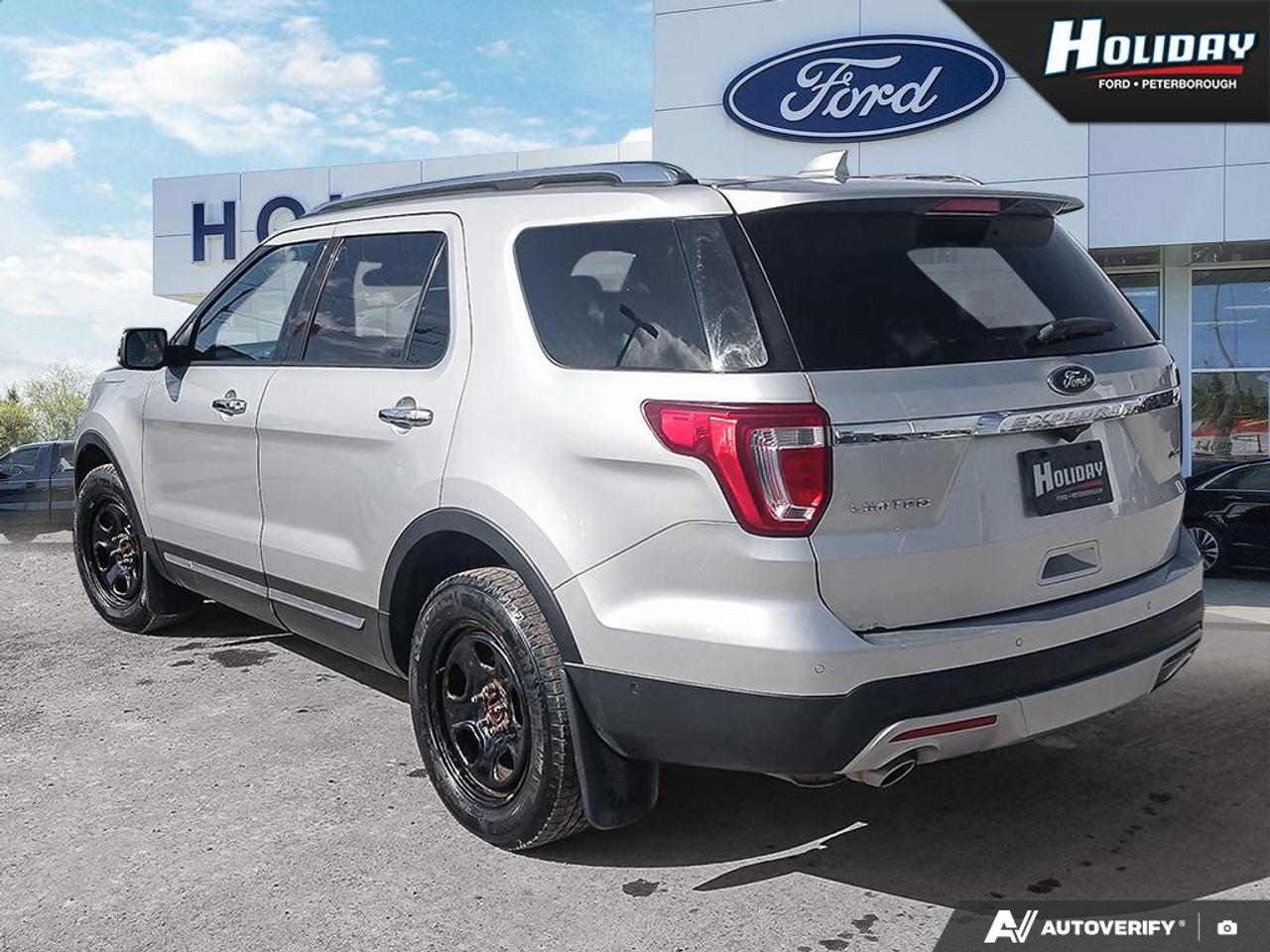 2017 Ford Explorer LIMITED Photo