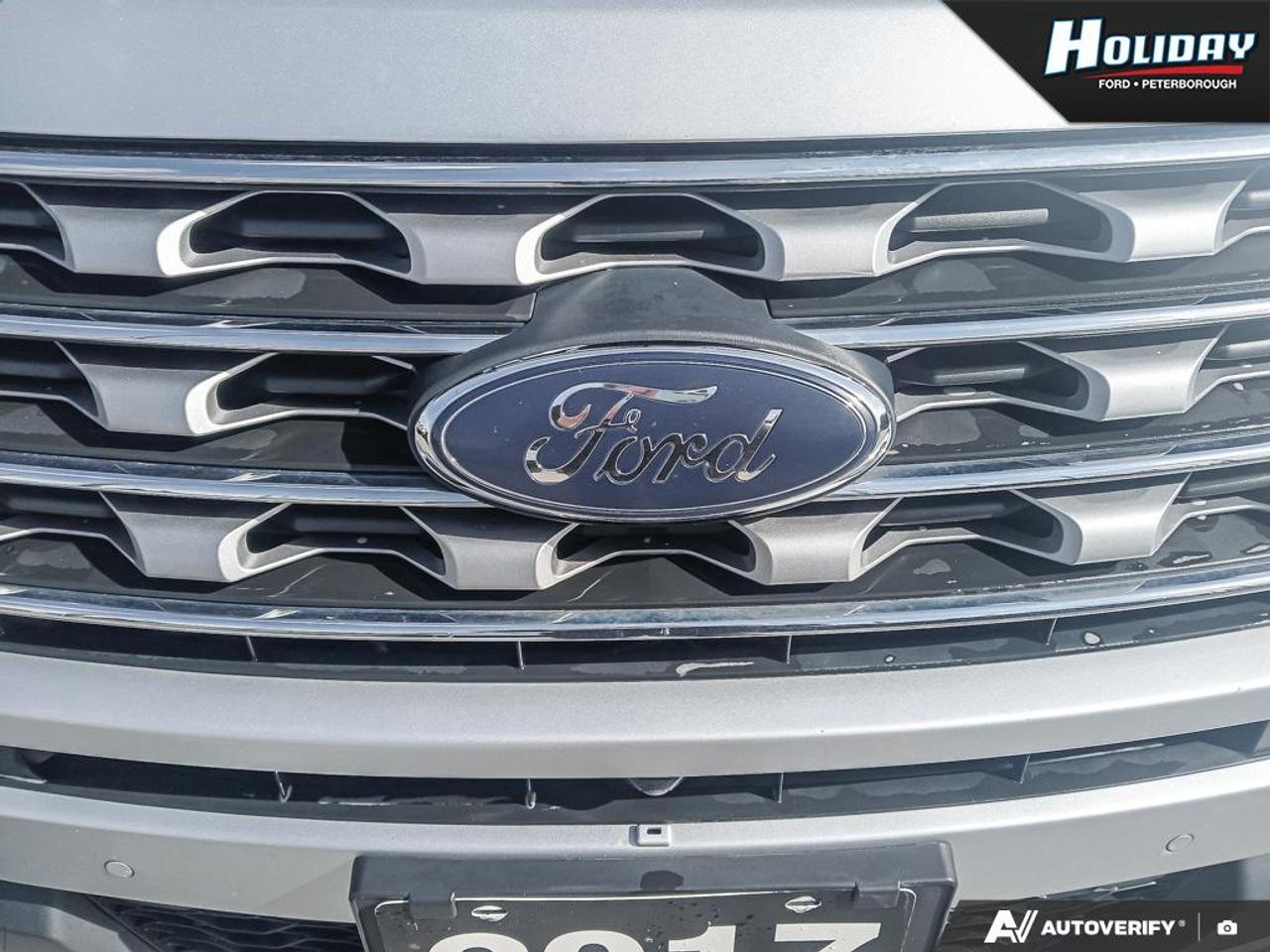 2017 Ford Explorer LIMITED Photo