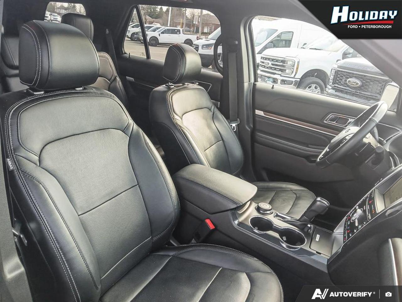 2017 Ford Explorer LIMITED Photo