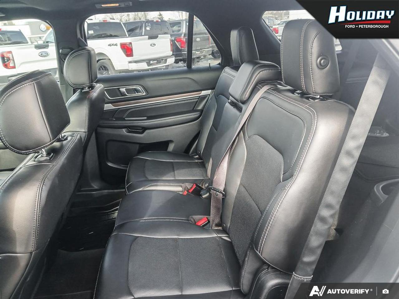 2017 Ford Explorer LIMITED Photo