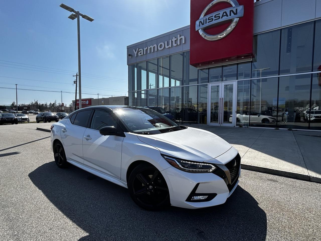 2022 Nissan Sentra SR PREMIUM BOSE AUDIO, LEATHER INTERIOR