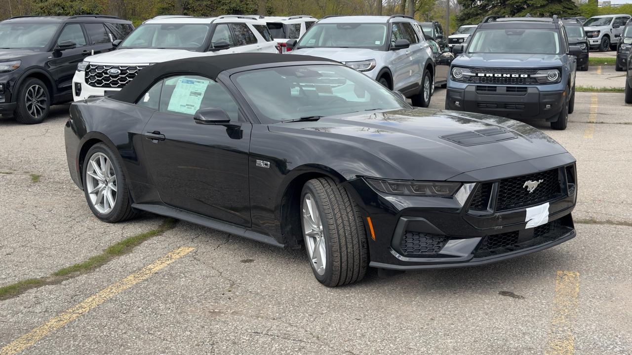 2026 Ford Mustang GT Premium Convertible Photo