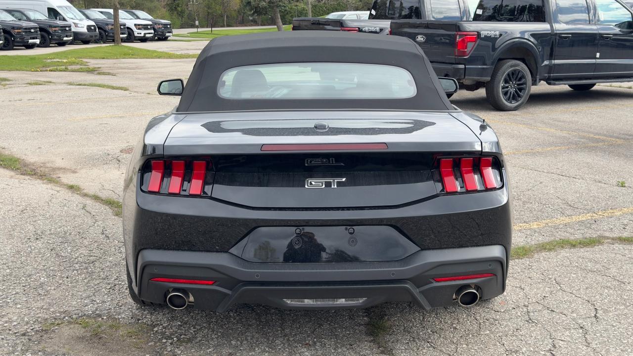 2026 Ford Mustang GT Premium Convertible Photo