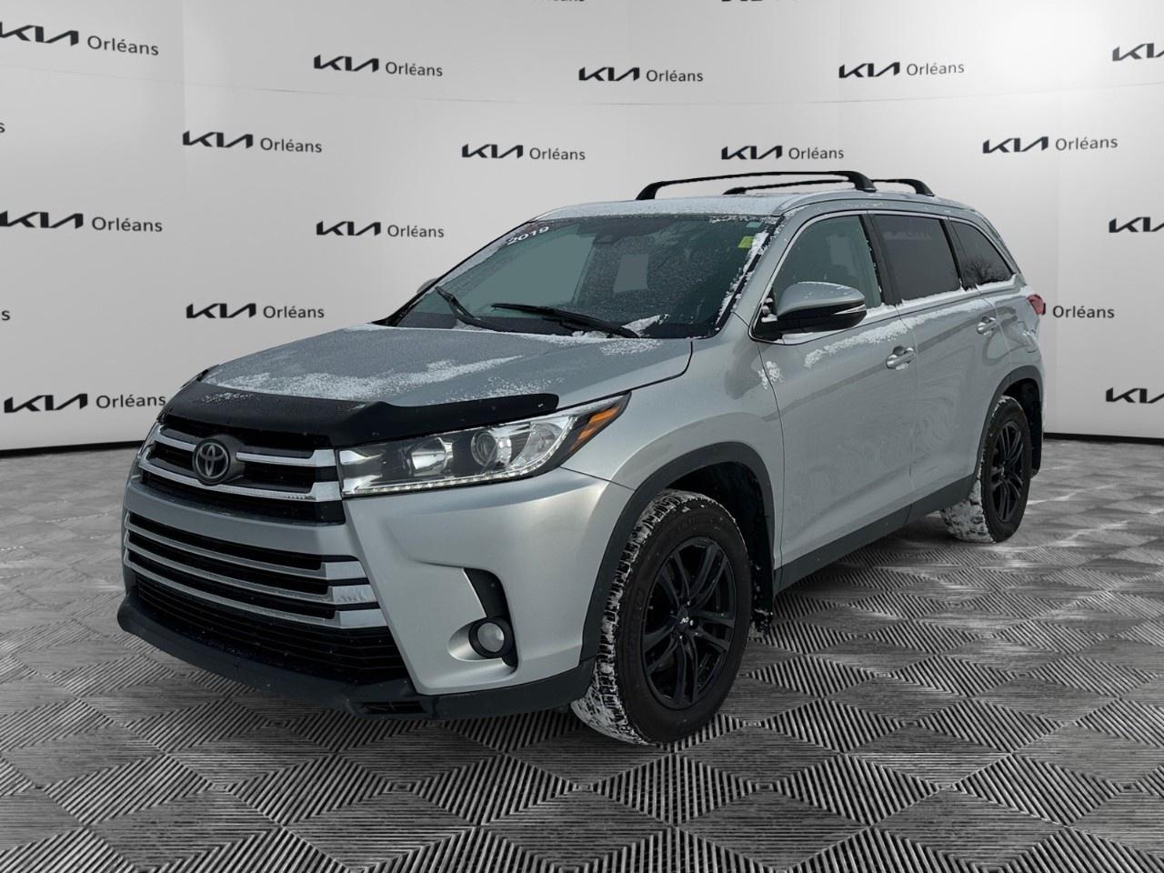 Used 2019 Toyota Highlander AWD XLE for sale in Orleans, ON