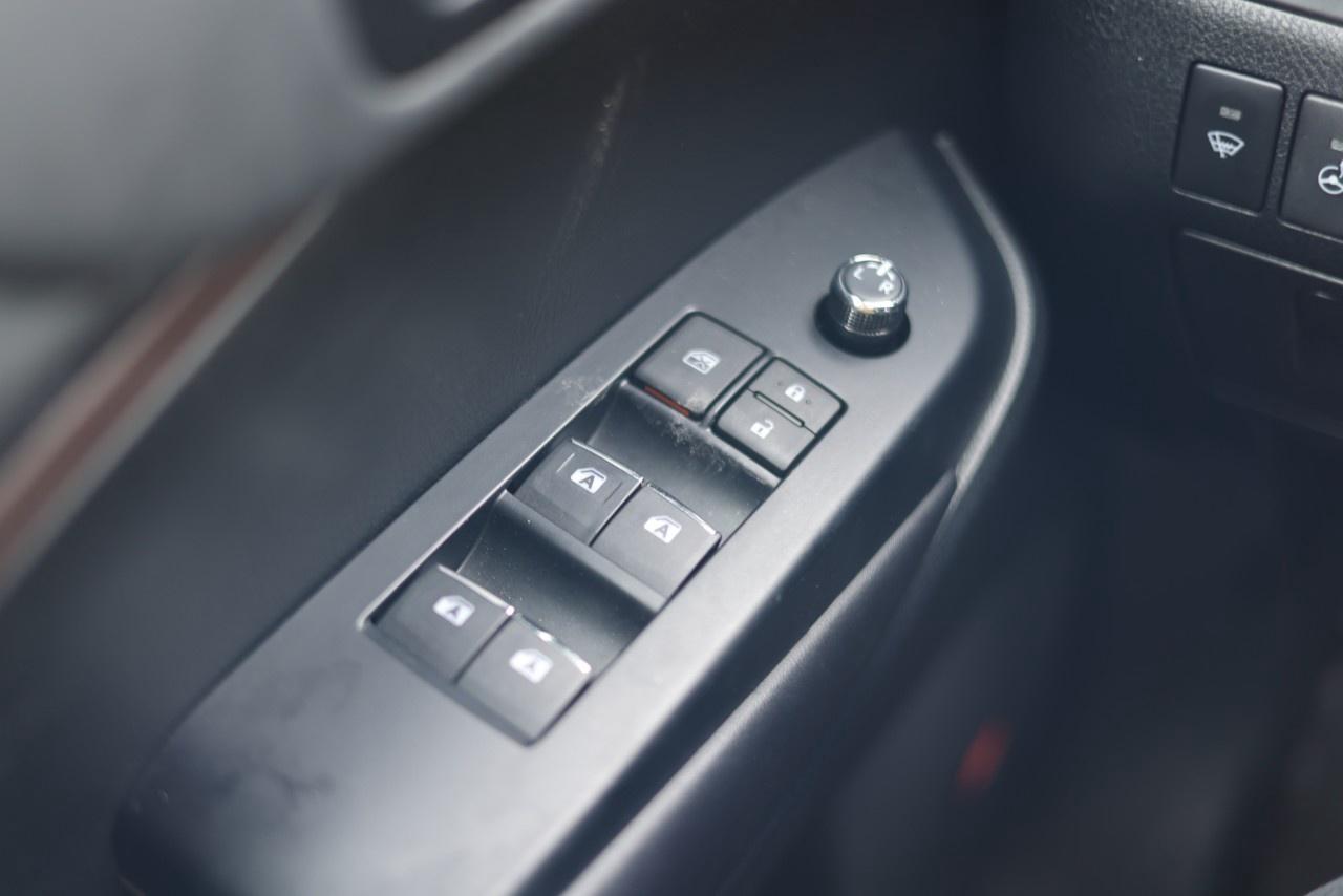 2019 Toyota Highlander AWD Hybrid Limited Photo