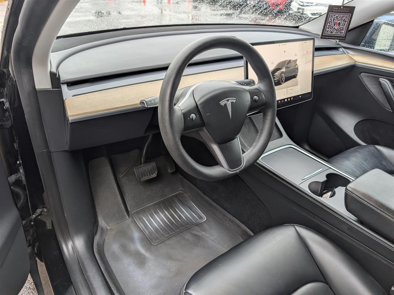 2023 Tesla Model Y STANDARD Photo