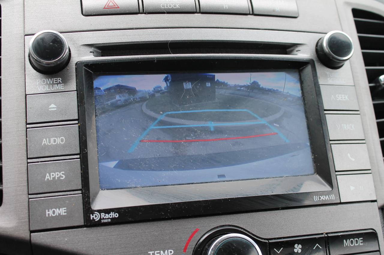 2016 Toyota Venza LE V6 AWD Photo