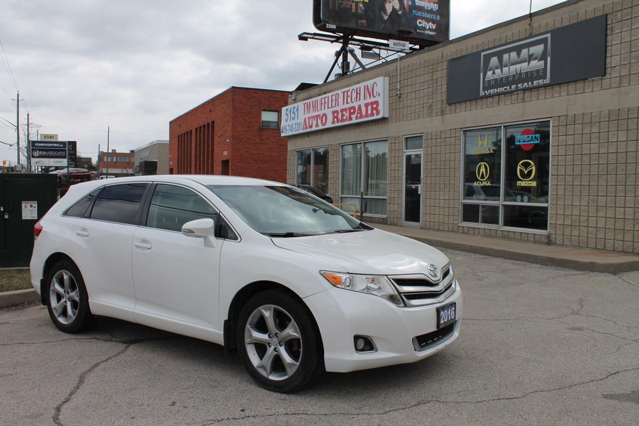 2016 Toyota Venza LE V6 AWD Photo2