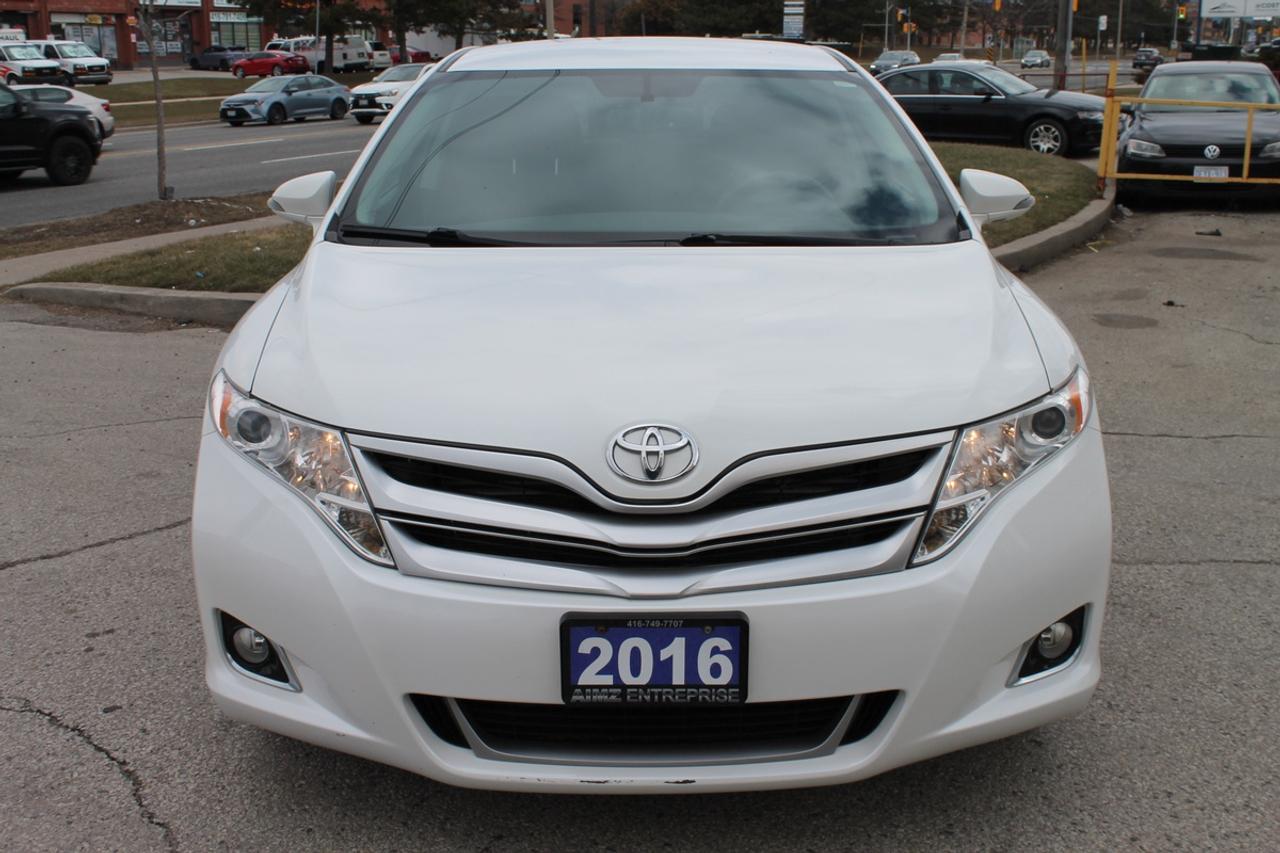 2016 Toyota Venza LE V6 AWD Photo