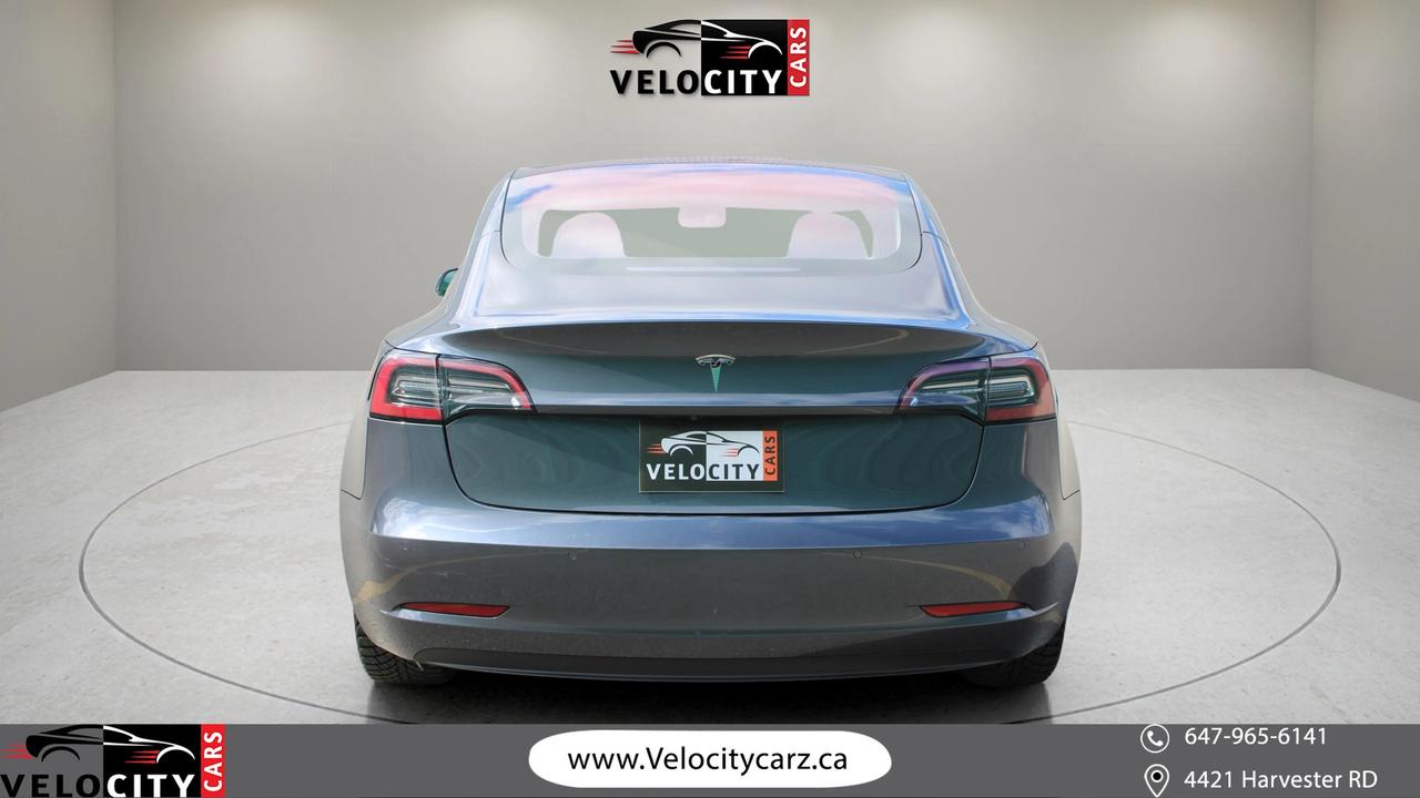 2018 Tesla Model 3 LONG RANGE Photo