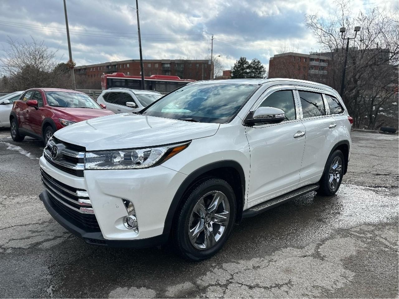 2019 Toyota Highlander LIMITED  Photo