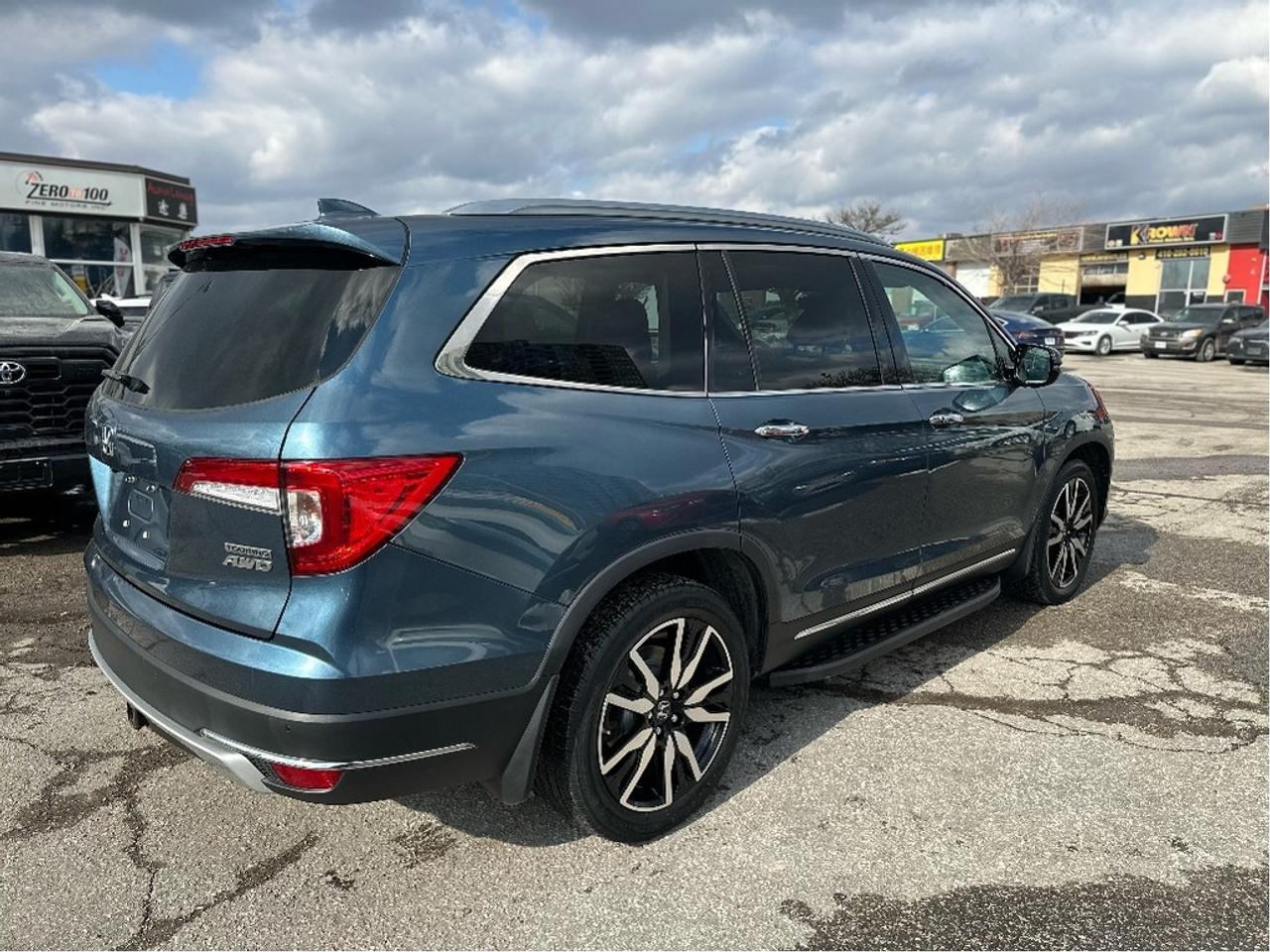 2019 Honda Pilot Touring Photo
