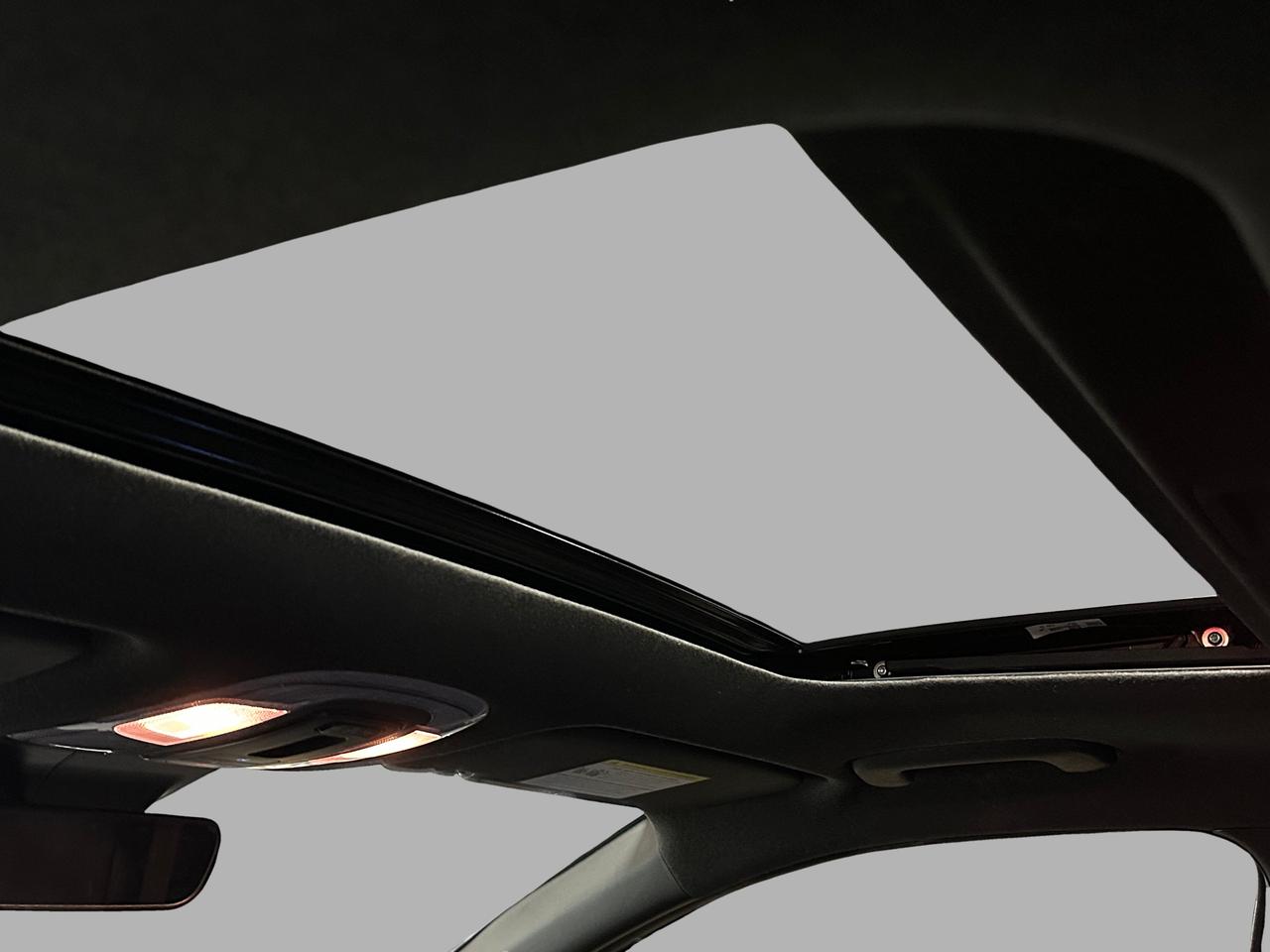 2025 Hyundai Elantra N | CLEAN CARFAX | ONE OWNER | LEATHER | NAVI Photo