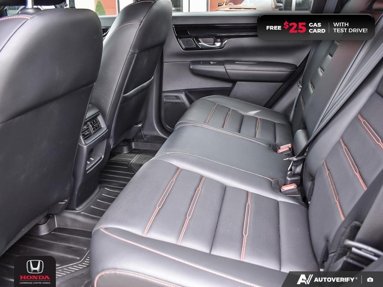 2024 Honda CR-V Hybrid Touring POWER SUNROOF | APPLE CARPLAY™/ANDROID AUTO™ | WIRELESS CHARGING Photo