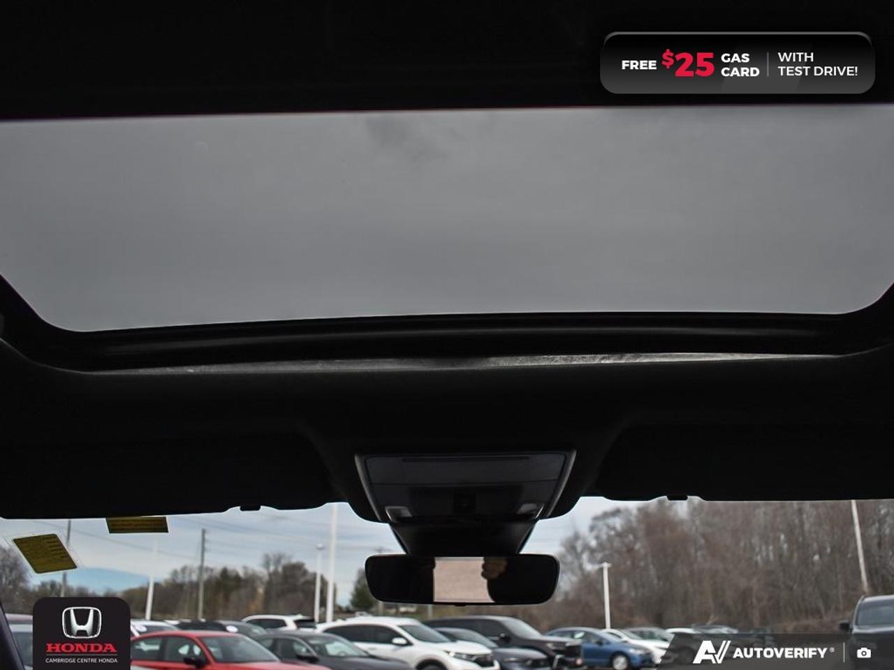 2024 Honda CR-V Hybrid Touring POWER SUNROOF | APPLE CARPLAY™/ANDROID AUTO™ | WIRELESS CHARGING Photo