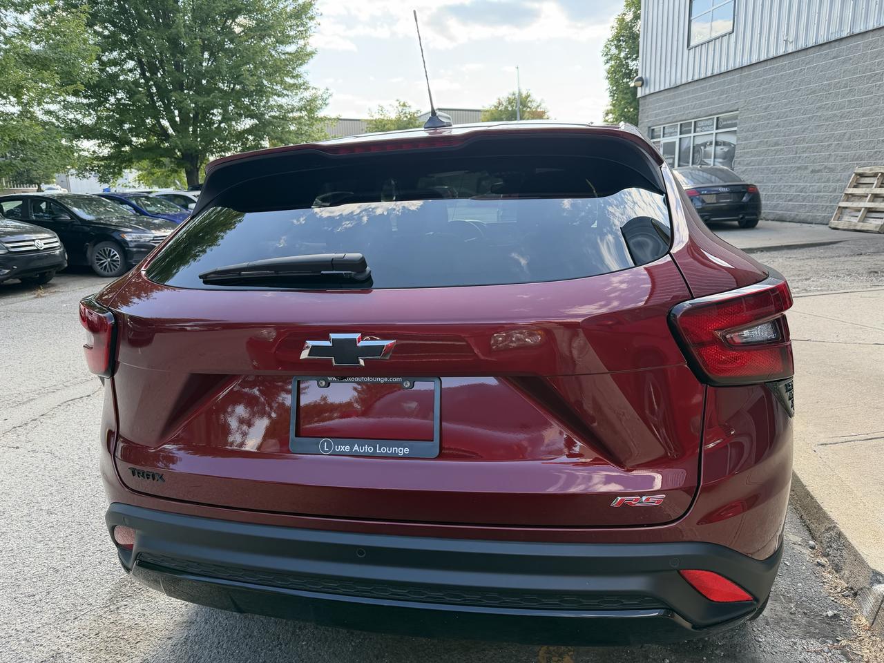 2024 Chevrolet Trax 1RS LOW KM!! SUNROOF, HEATED SEATS & STEERING WHL! - Photo #7