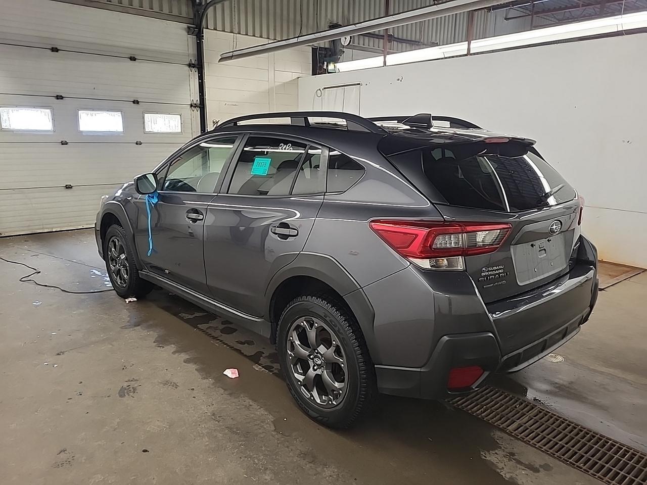 2021 Subaru Crosstrek Outdoor-MINT!! 64K! LEATHER-HEATED SEATS & STR WHL Photo6