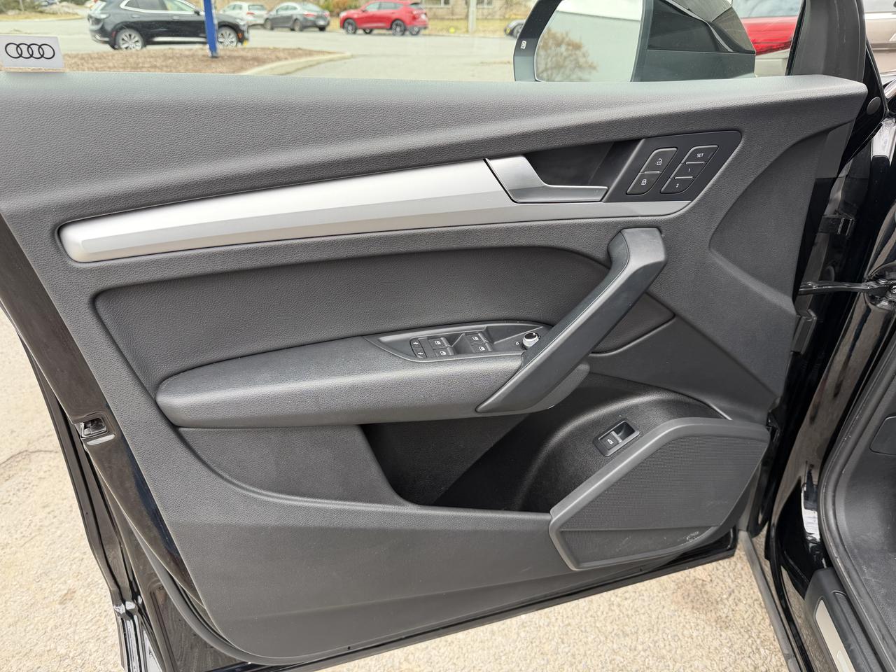 2019 Audi Q5 Komfort - LOW KM, LEATHER-HEATED SEATS & STR WHL!! Photo15