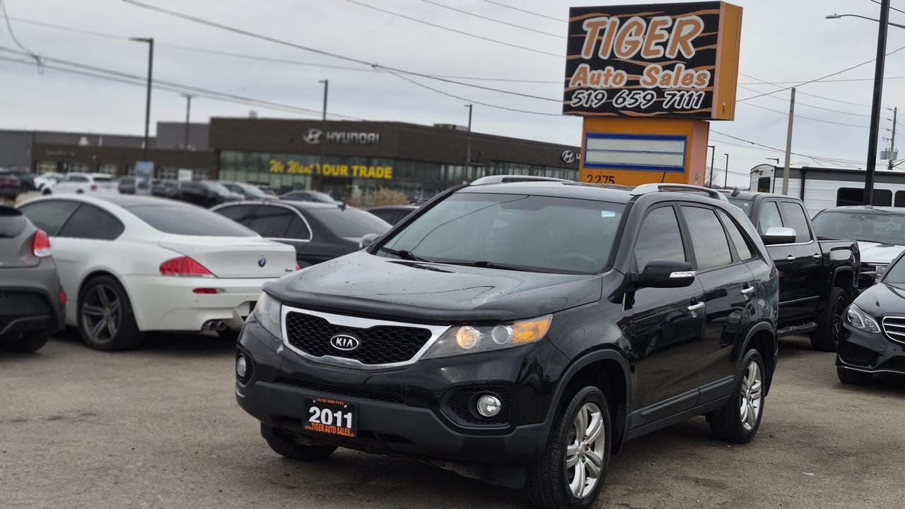 2011 Kia Sorento LX, V6, ONLY 180KMS, CERTIFIED