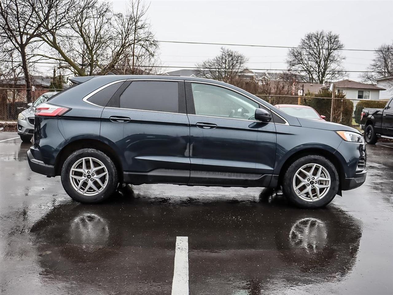 2023 Ford Edge SEL AWD Photo
