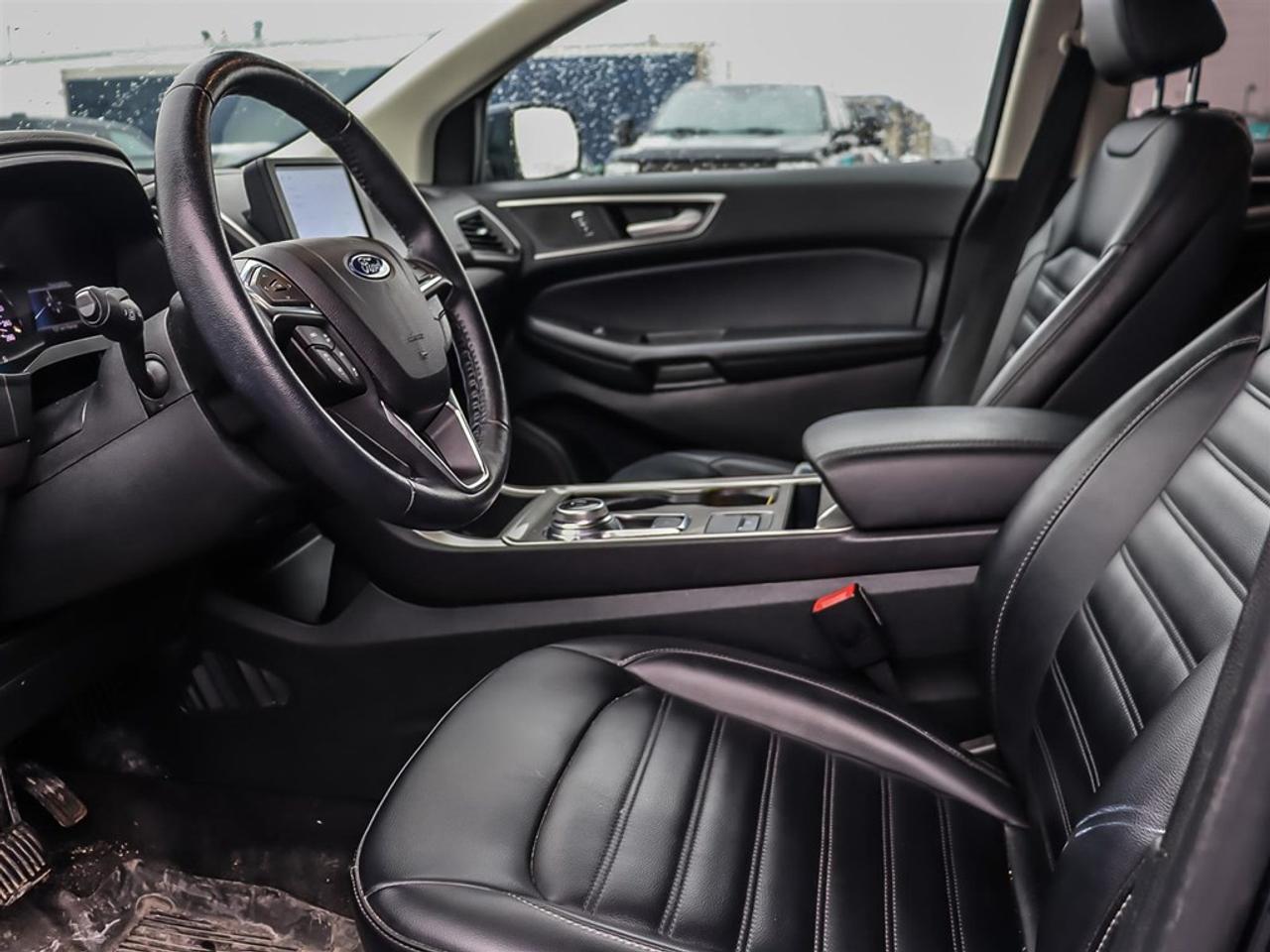 2023 Ford Edge SEL AWD Photo