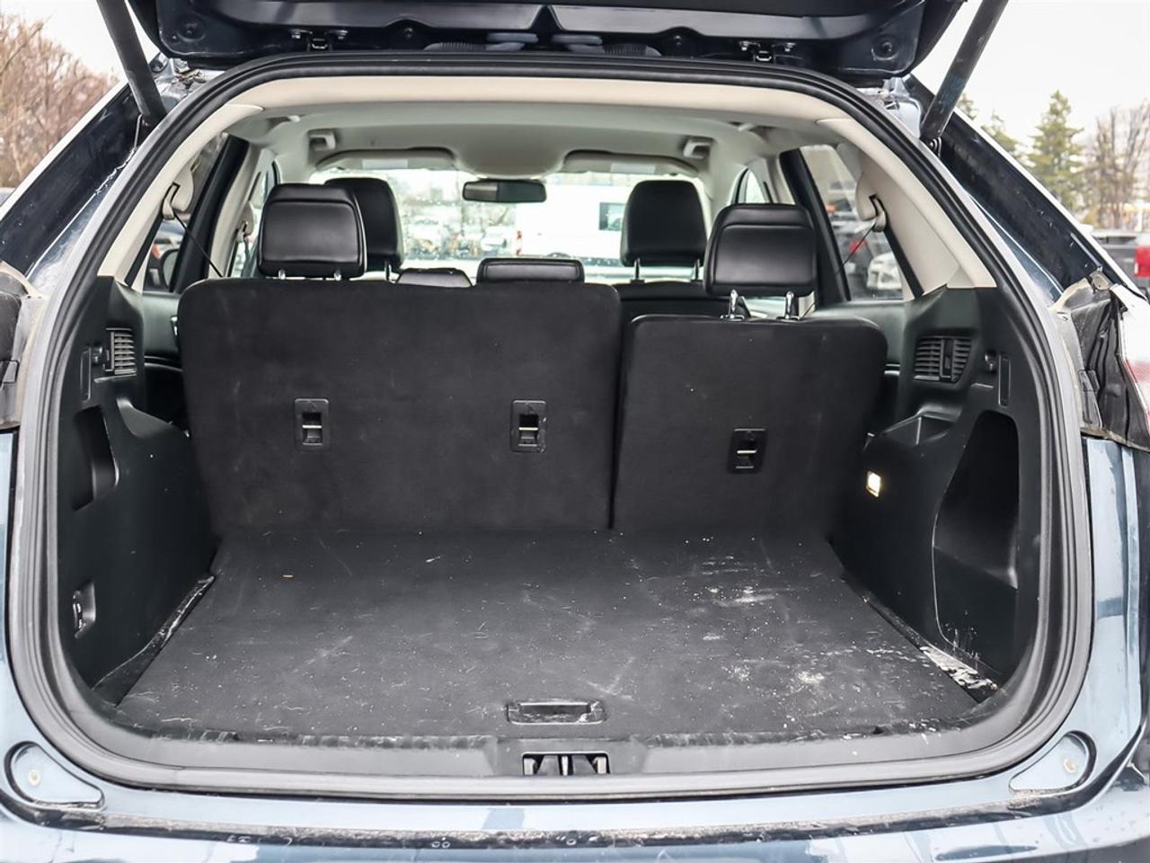 2023 Ford Edge SEL AWD Photo