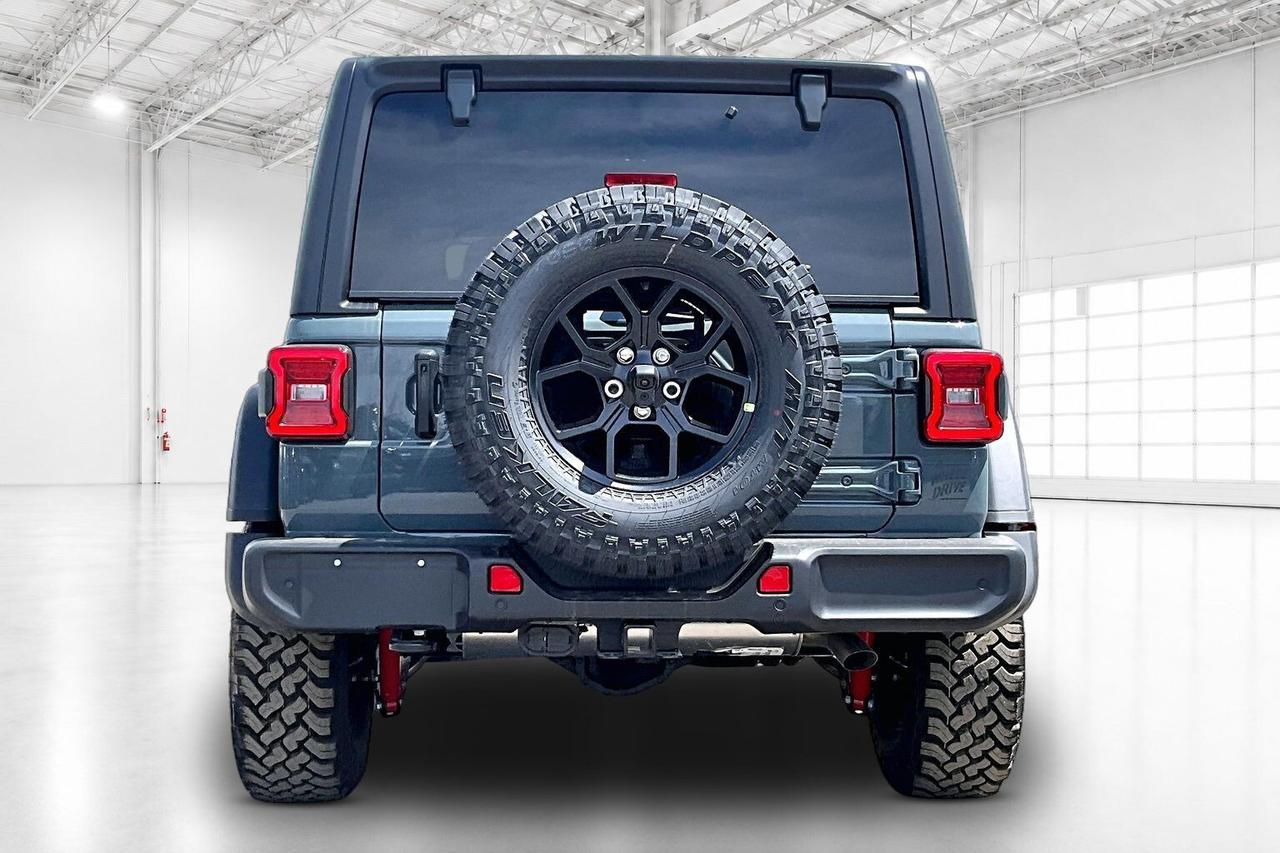 2026 Jeep Wrangler WILLYS 4DR | Leather | Tech & Safety & Conv Grp Photo3