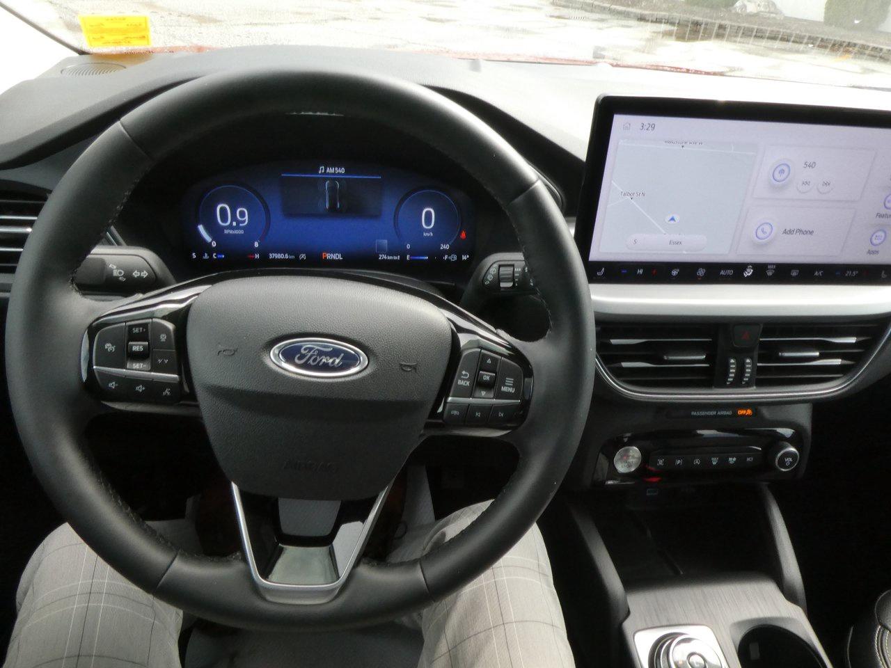2023 Ford Escape Platinum | Leather | Nav | Backup Cam | Heated Seats | Photo