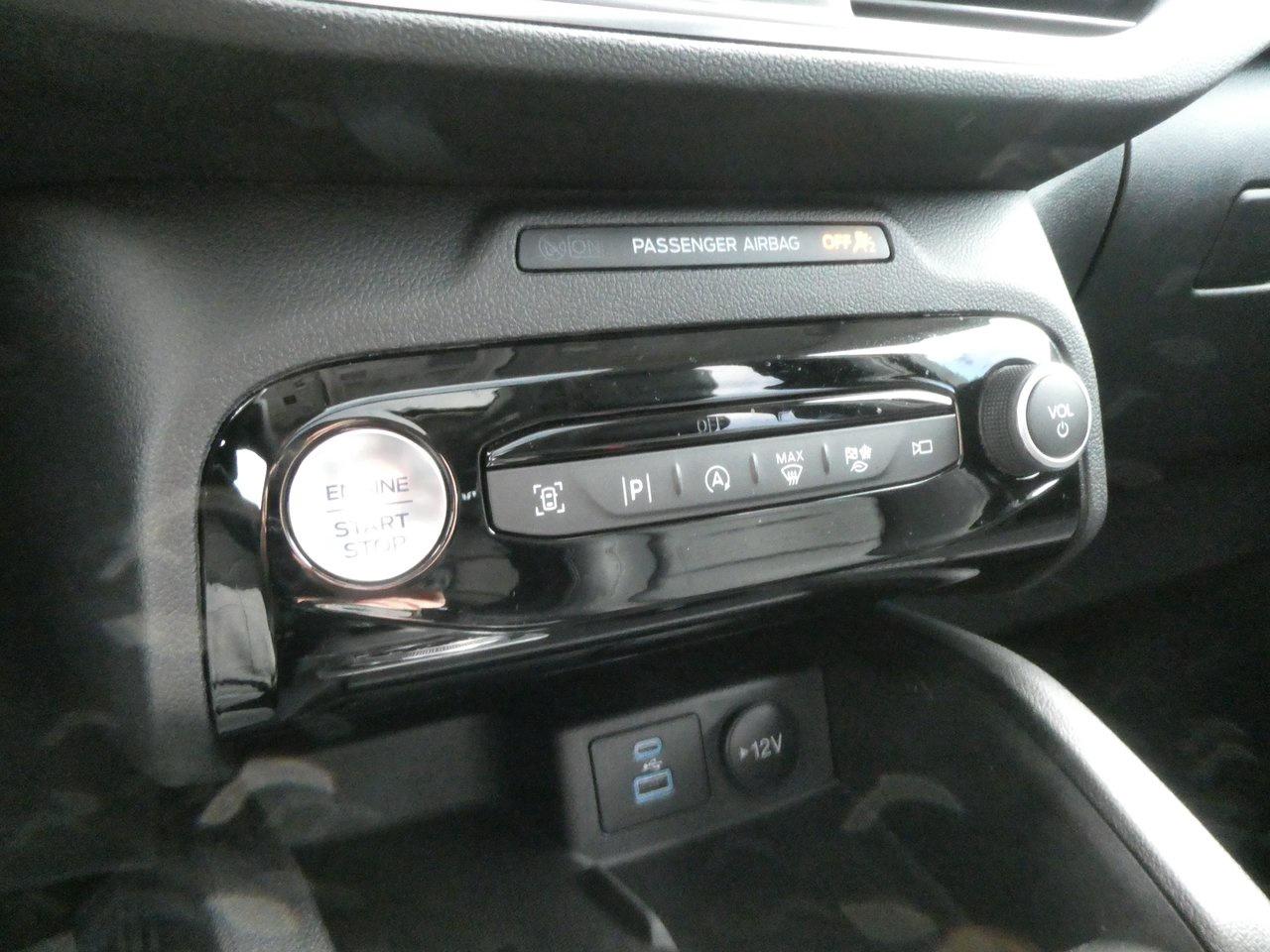 2023 Ford Escape Platinum | Leather | Nav | Backup Cam | Heated Seats | Photo