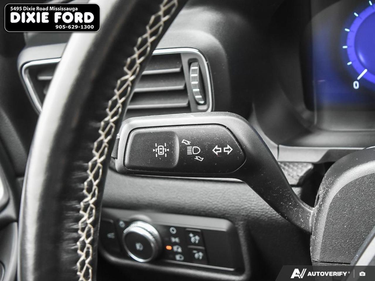 2020 Ford Explorer ST Photo