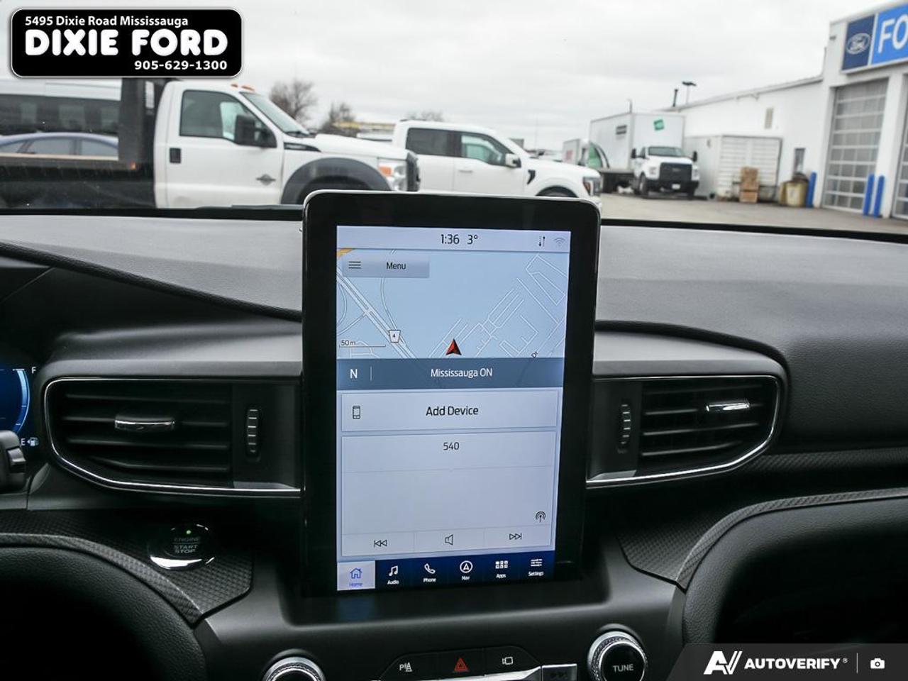 2020 Ford Explorer ST Photo