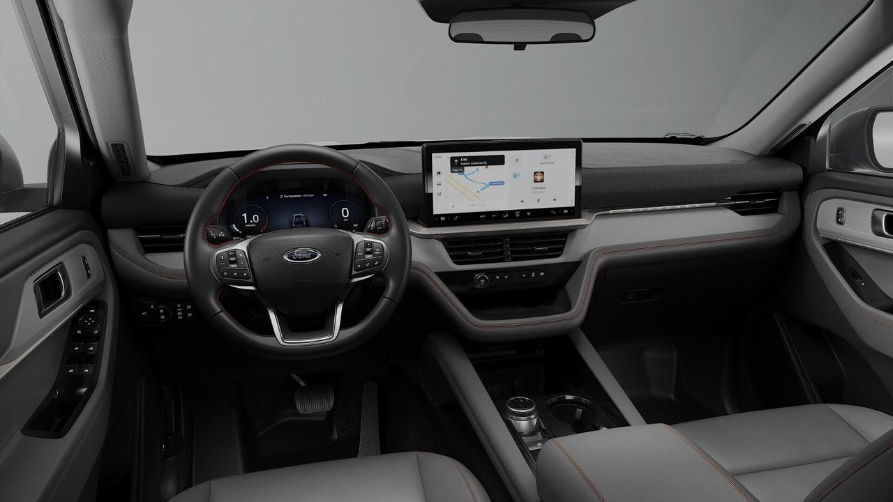 2026 Ford Explorer Active Photo4