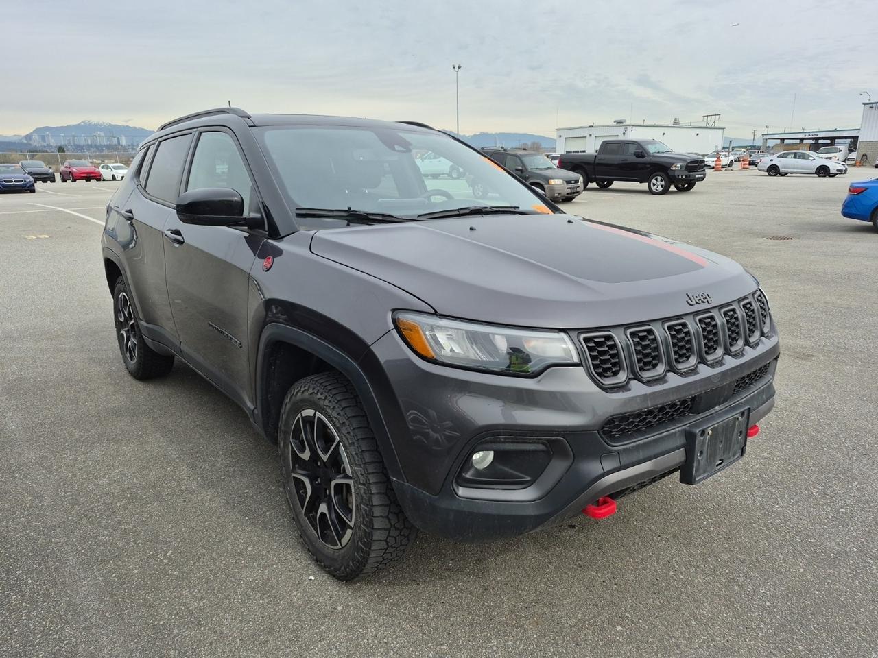2024 Jeep Compass Trailhawk Photo