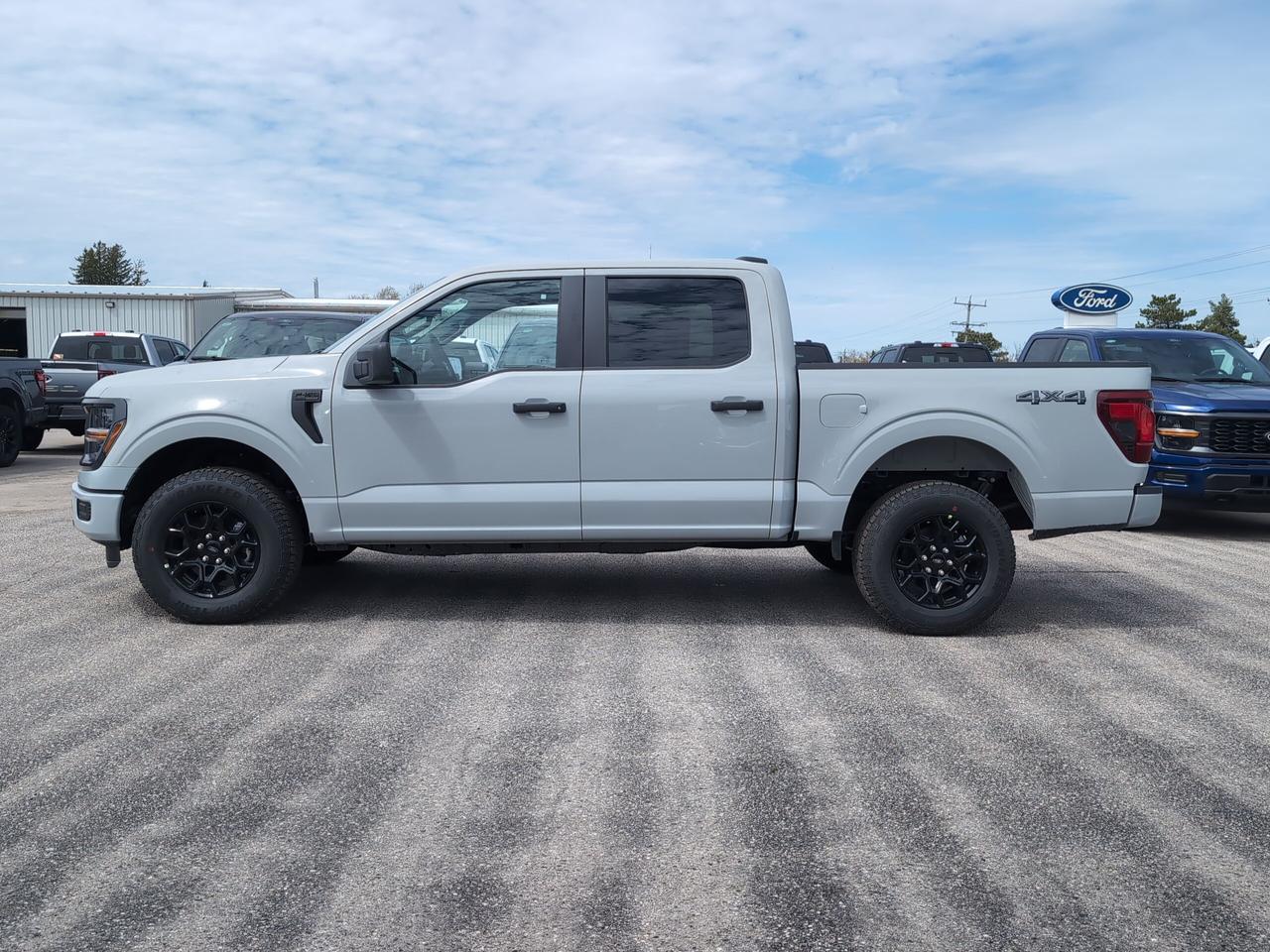 2026 Ford F-150 STX Supercrew 200B 4x4 Photo2
