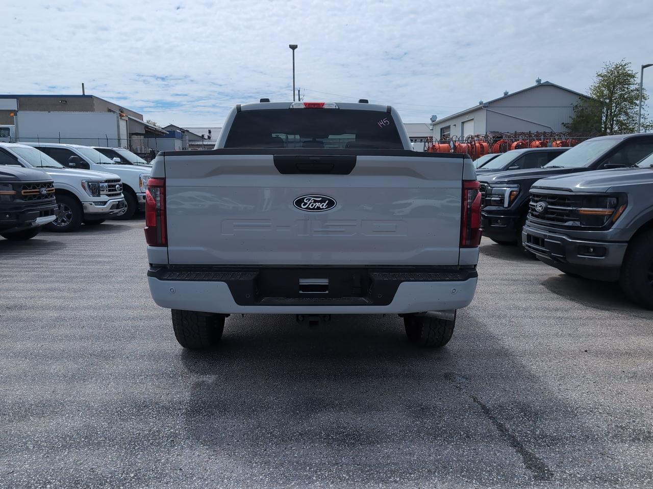 2026 Ford F-150 STX Supercrew 200B 4x4 Photo4