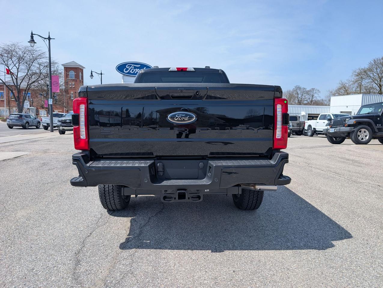 2026 Ford F-250 Lariat Crew Cab 4x4 Photo4