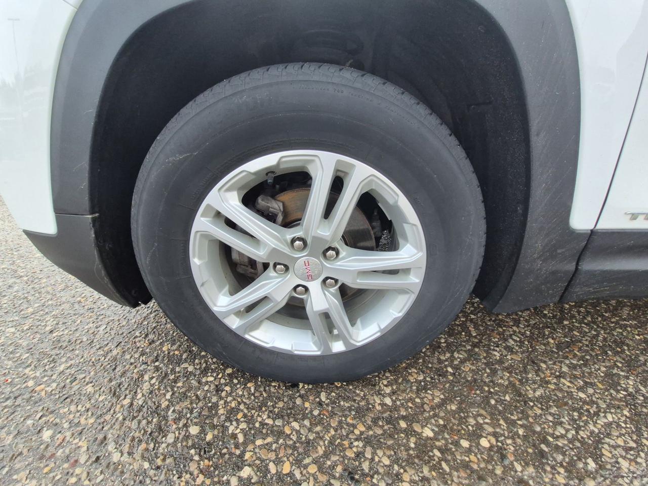 2022 GMC Terrain AWD, POWER LIFTGATE, HEATED SEATS, LOCAL TRADE! Photo