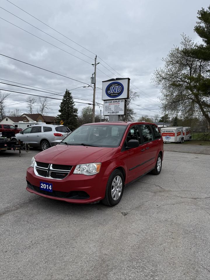 2014 Dodge Grand Caravan SE - Photo #1