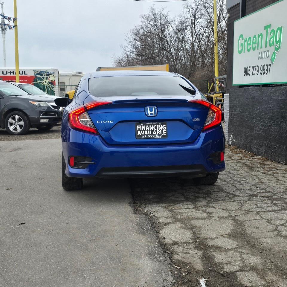 2018 Honda Civic Sedan SE CVT Sedan Photo