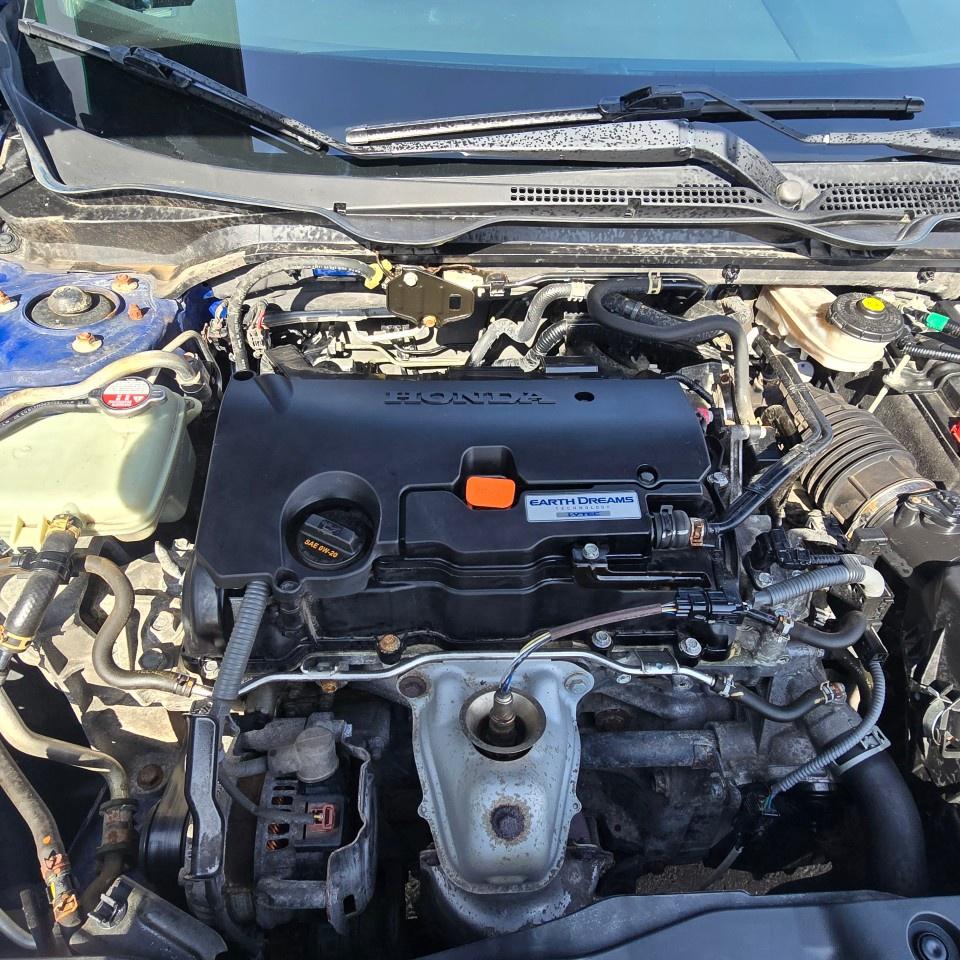 2018 Honda Civic Sedan SE CVT Sedan Photo